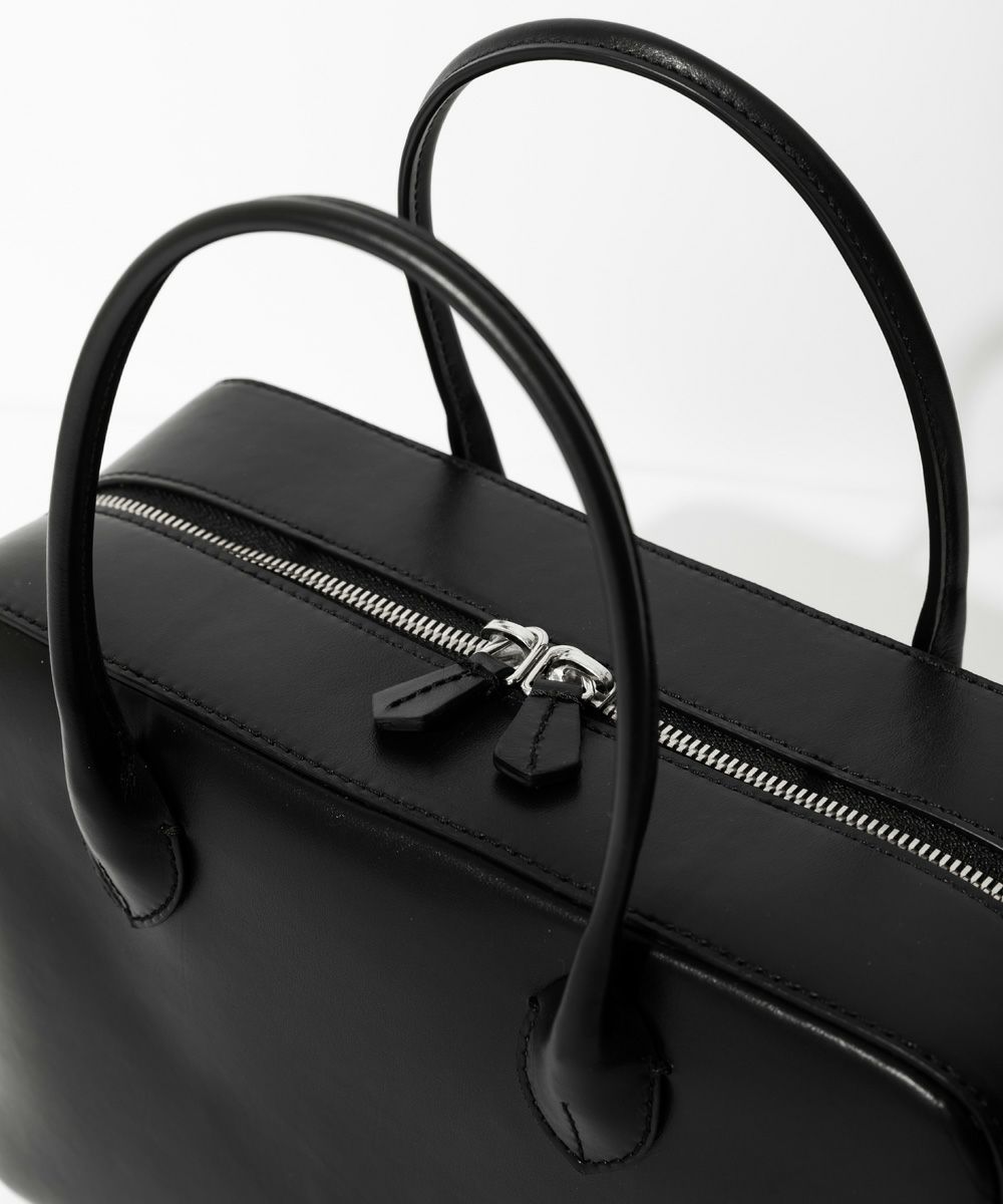 SMOOTH BOX-BOSTON(M) | Online Store | MAISON CANAU メゾンカナウ  